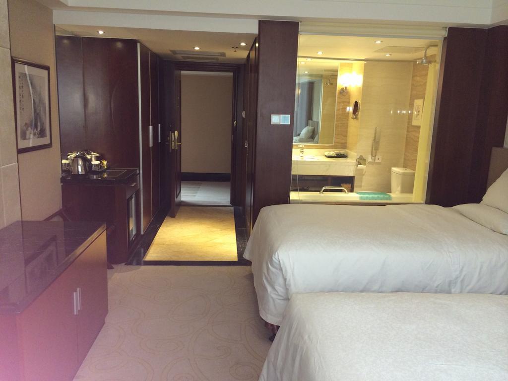 Weihai Golden Bay International Hotel Rom bilde